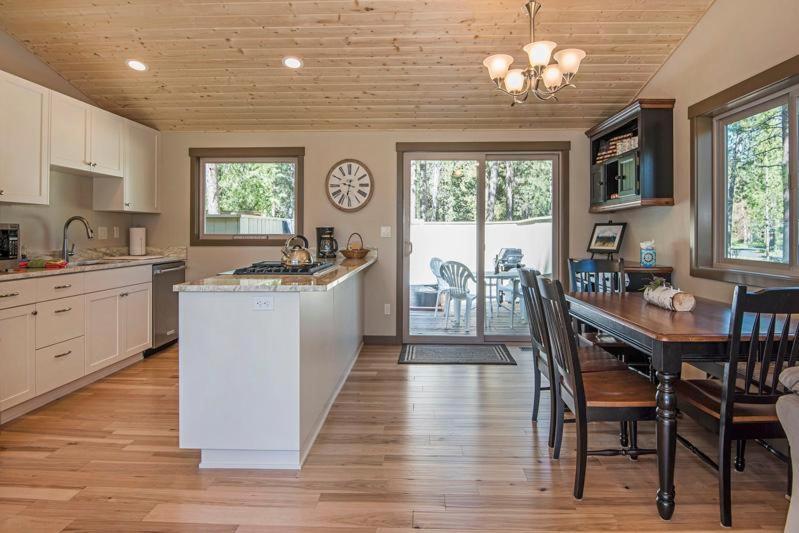 11 Pine Bough Villa Sunriver Exterior foto